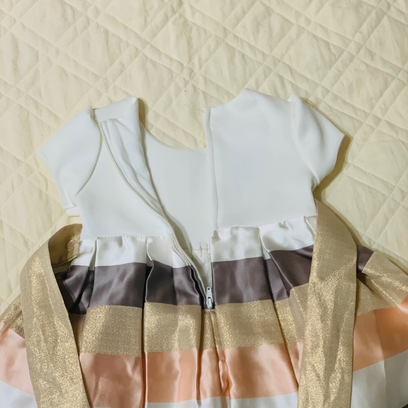 FORMAL BABY DRESS. SIZE 18M. BY BONNIE BABY. - Picture 14 of 16